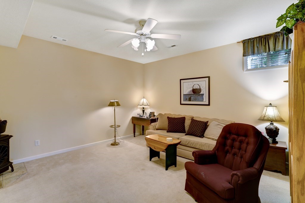 847 Scarletts Way Property Photo 30