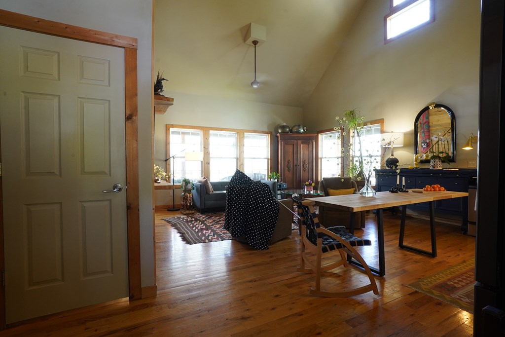 136 Honeybell Lane Property Photo 15