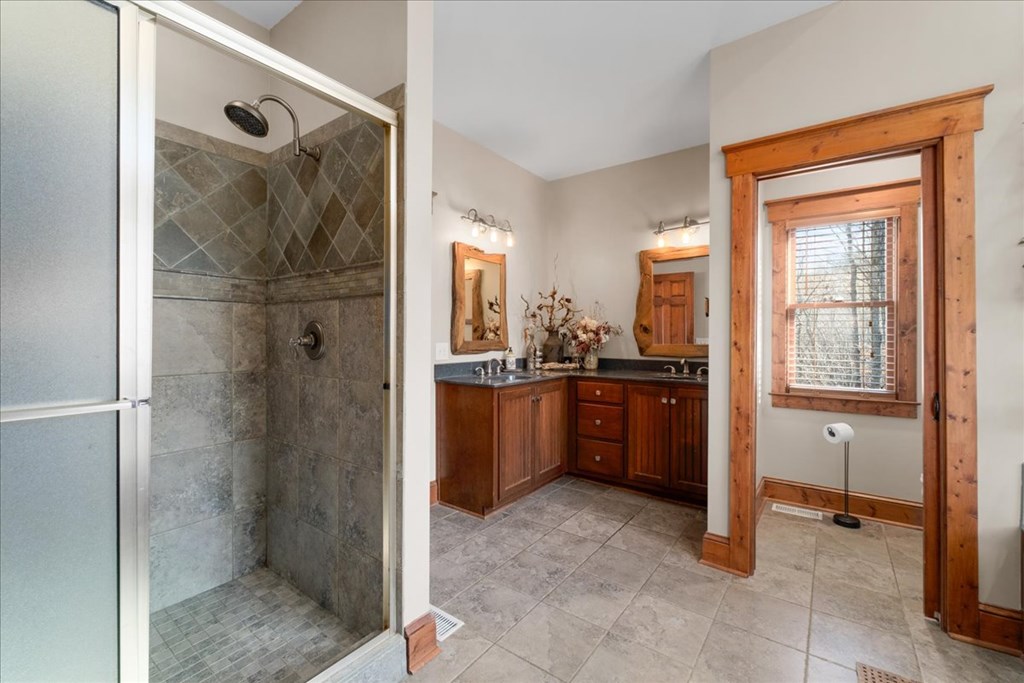 270 Mosswood Lane Property Photo 30