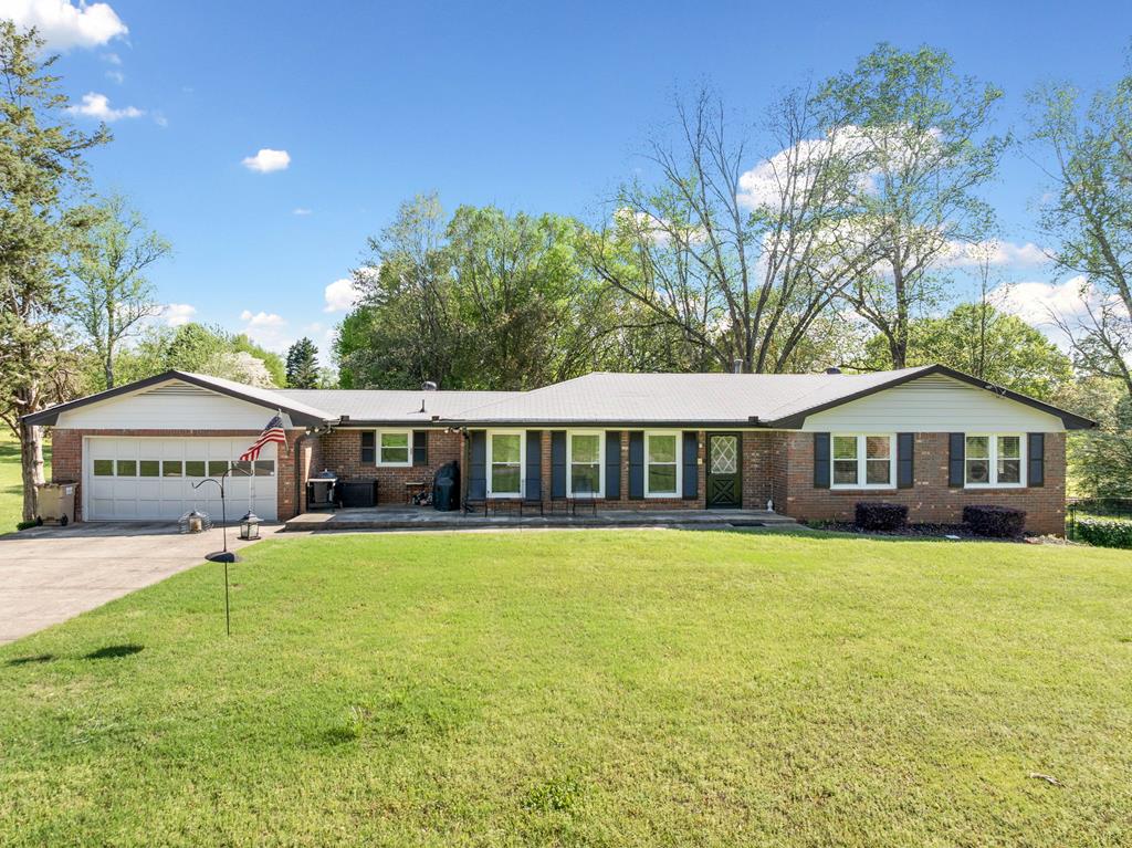 630 Cambridge Drive Property Photo