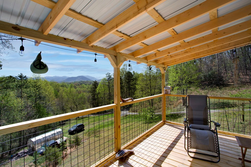 105 Sharons Valley Drive Property Photo 33