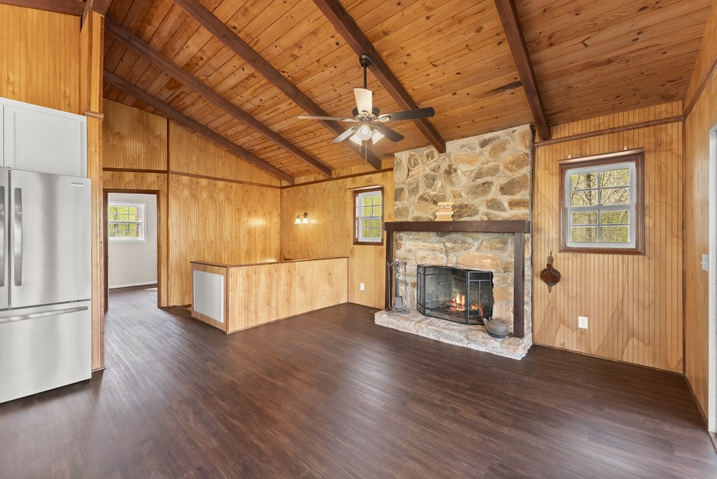 307 Eagle Overlook Drive Property Photo 14