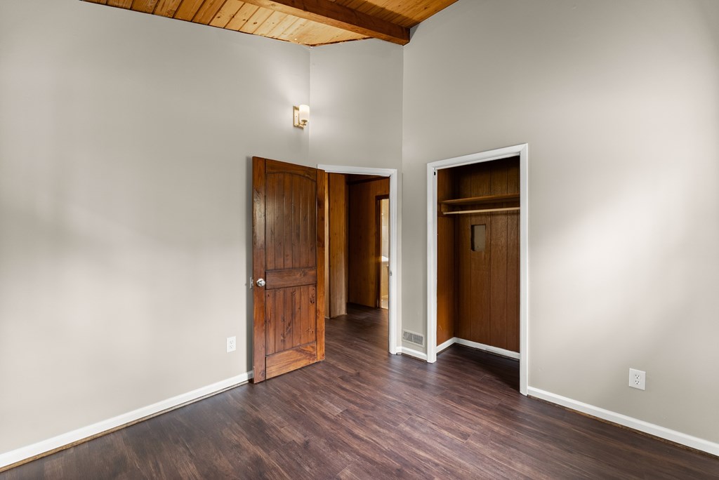 307 Eagle Overlook Drive Property Photo 18