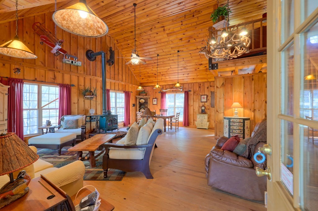 4475 Fires Creek Road Property Photo 49