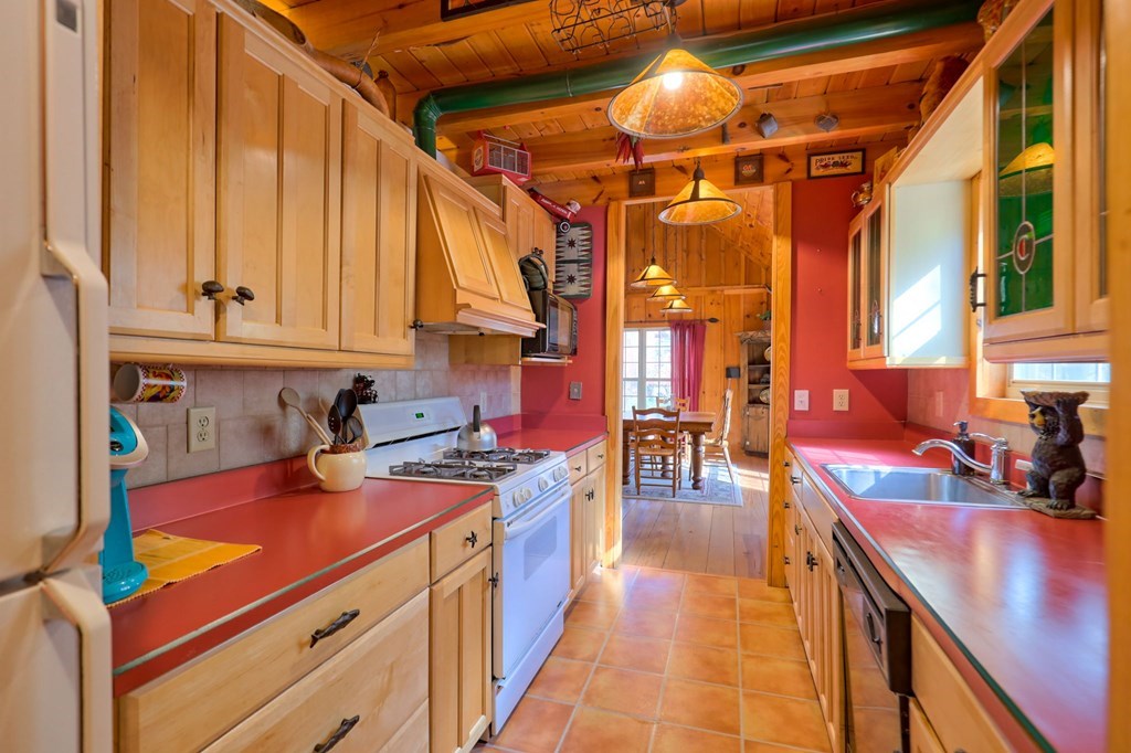 4475 Fires Creek Road Property Photo 61