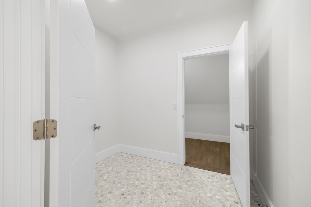 1281 #4 E Main Street Property Photo 16