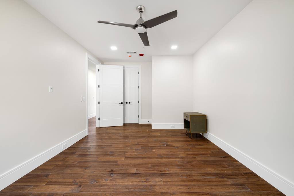 1281 #3 E Main Street Property Photo 12