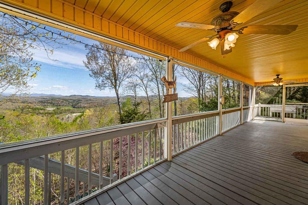65 Oak Ridge Way Property Photo