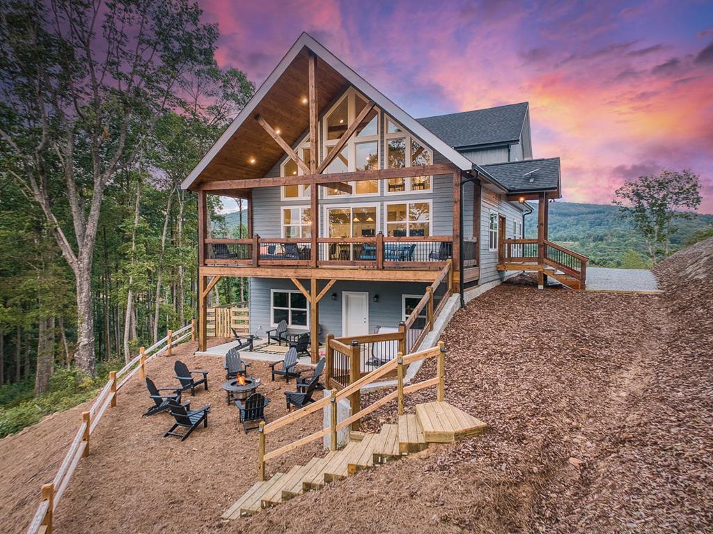1016 Twisted Oak Road Property Photo