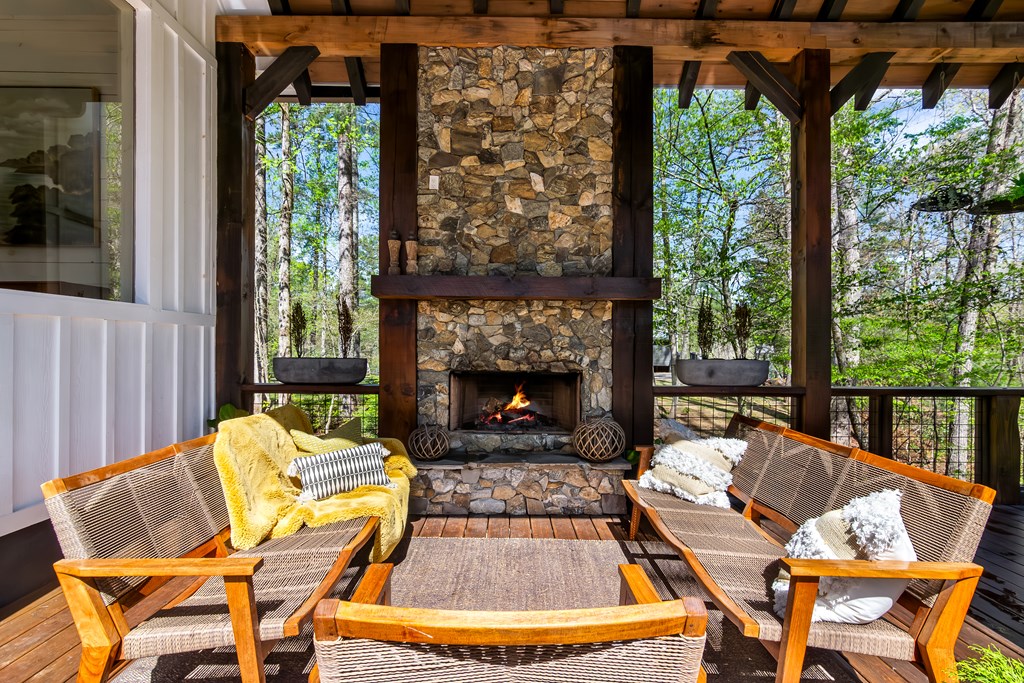 428 Licklog Road Property Photo 44