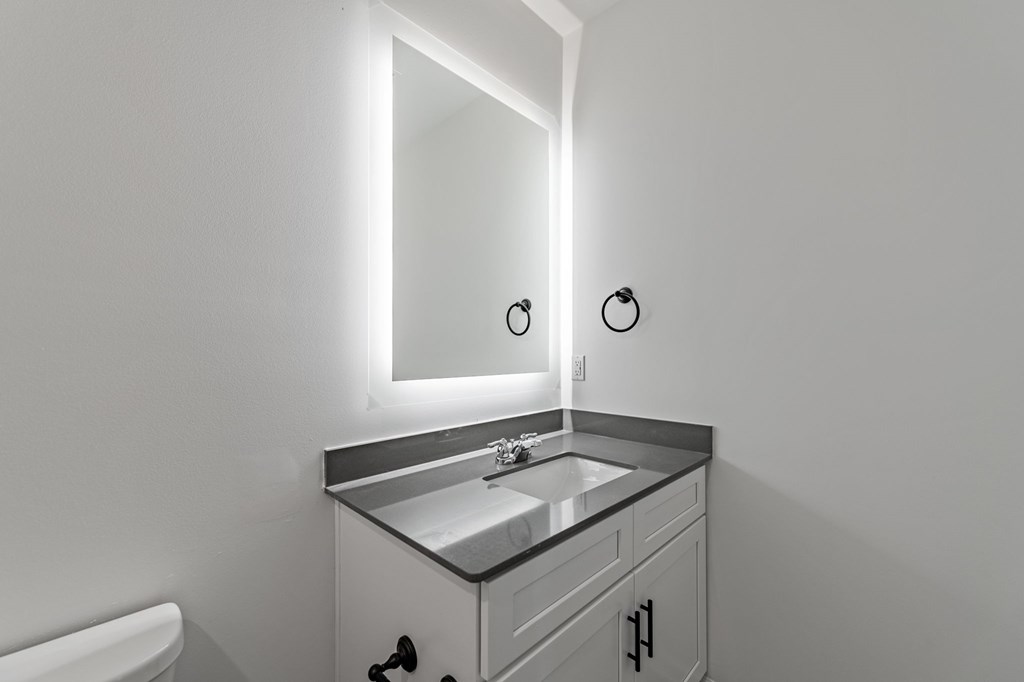 Unit 31 Grove Loop Property Photo 30