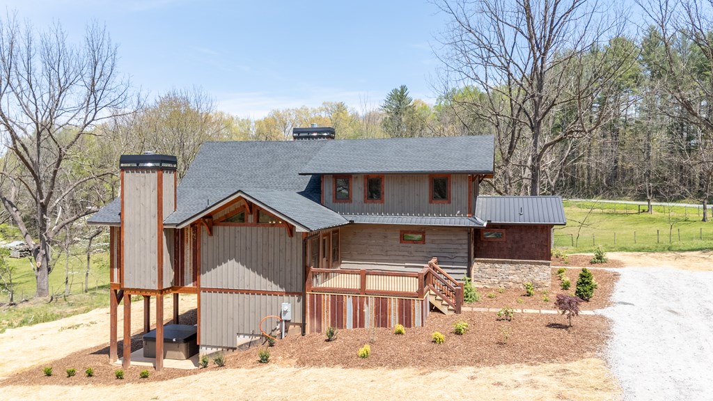 7590 Mobile Road Property Photo 5