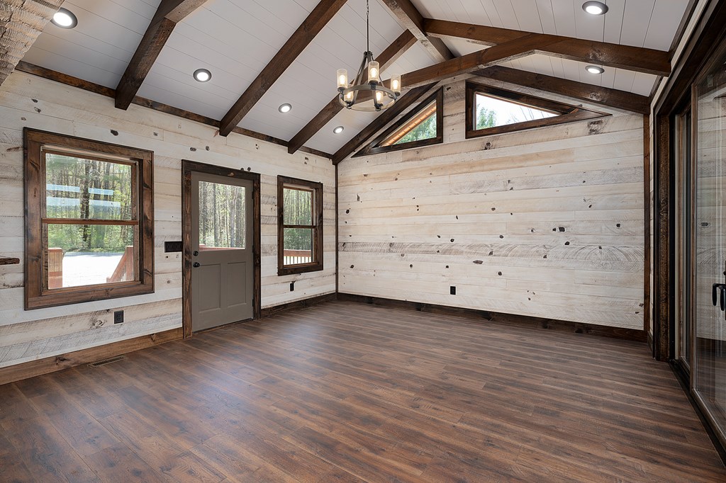 7590 Mobile Road Property Photo 28