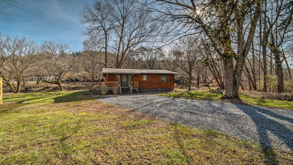 141 Mountain Rivers Road Property Photo 18