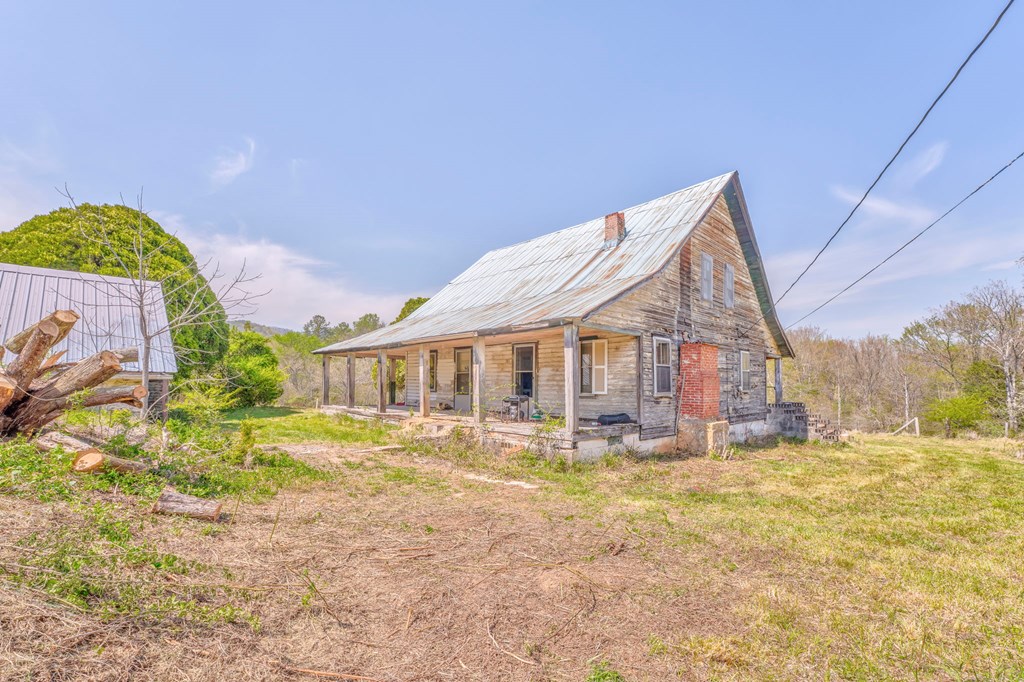 365 Waters Road Property Photo 11