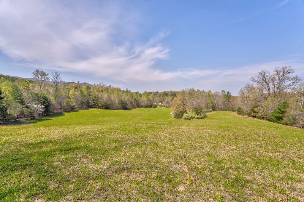 365 Waters Road Property Photo 19
