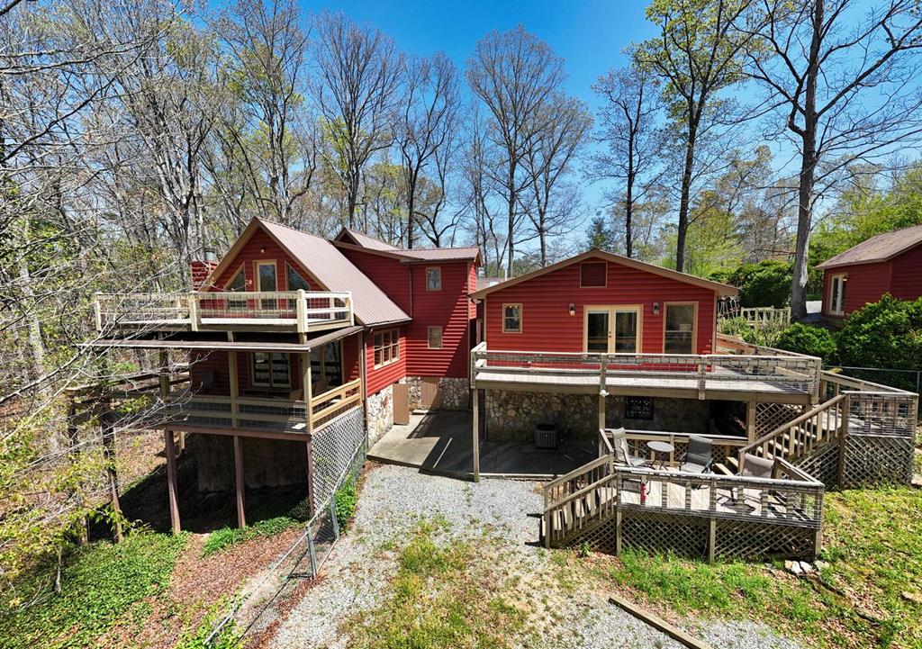 264 Tanglewood Property Photo