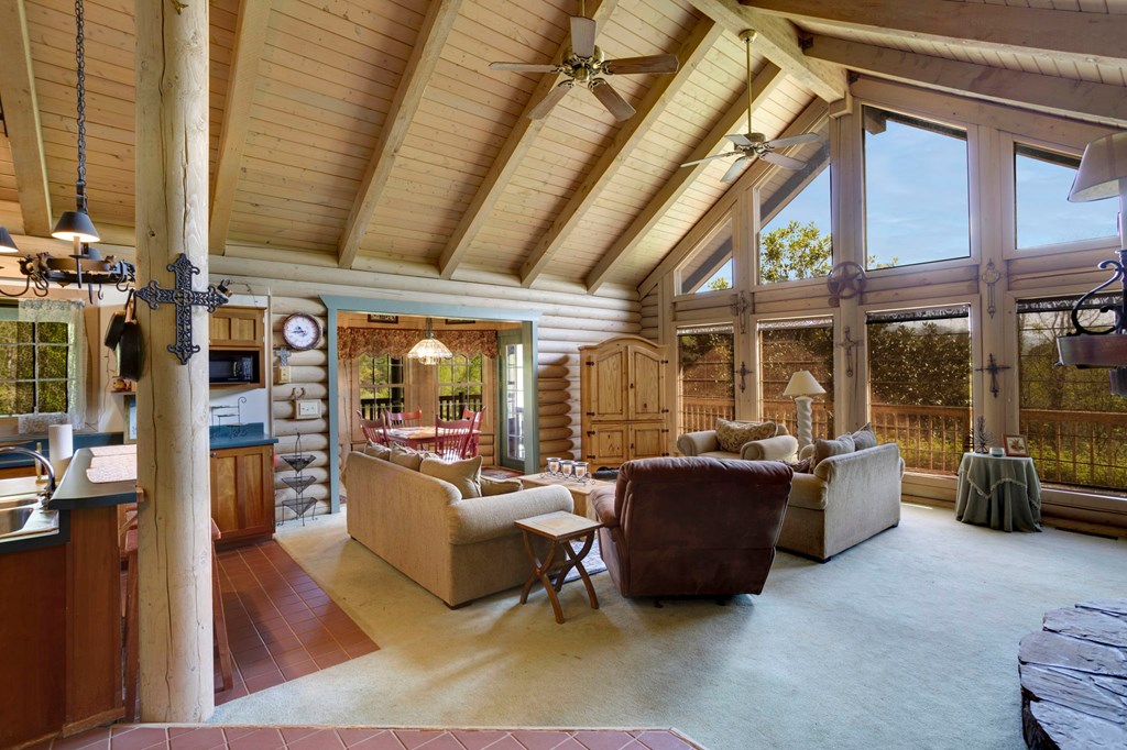 68 Countryside Lane Property Photo 10