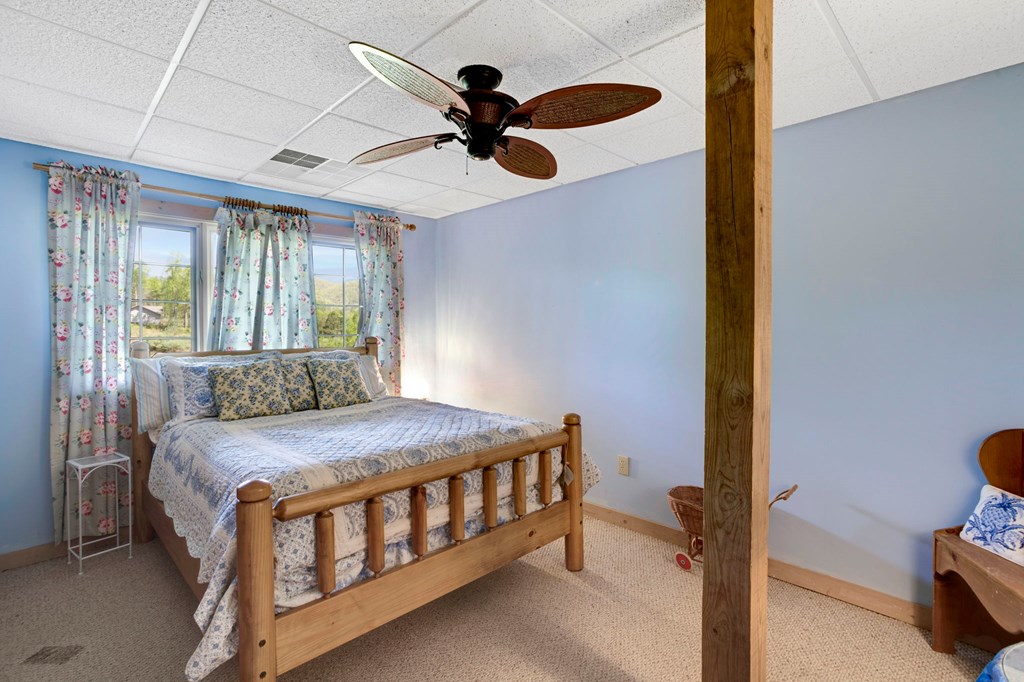 68 Countryside Lane Property Photo 23