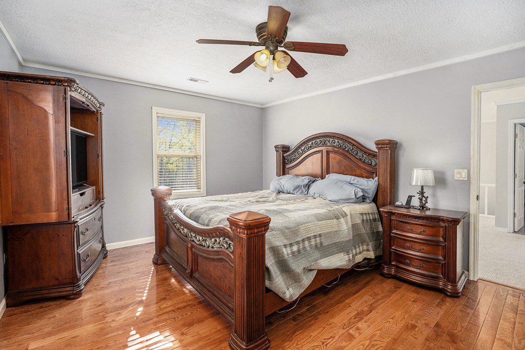 542 Sharp Top Circle Property Photo 7