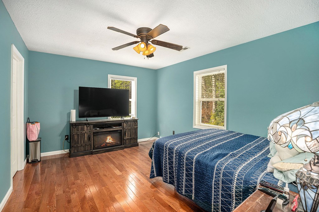 542 Sharp Top Circle Property Photo 12