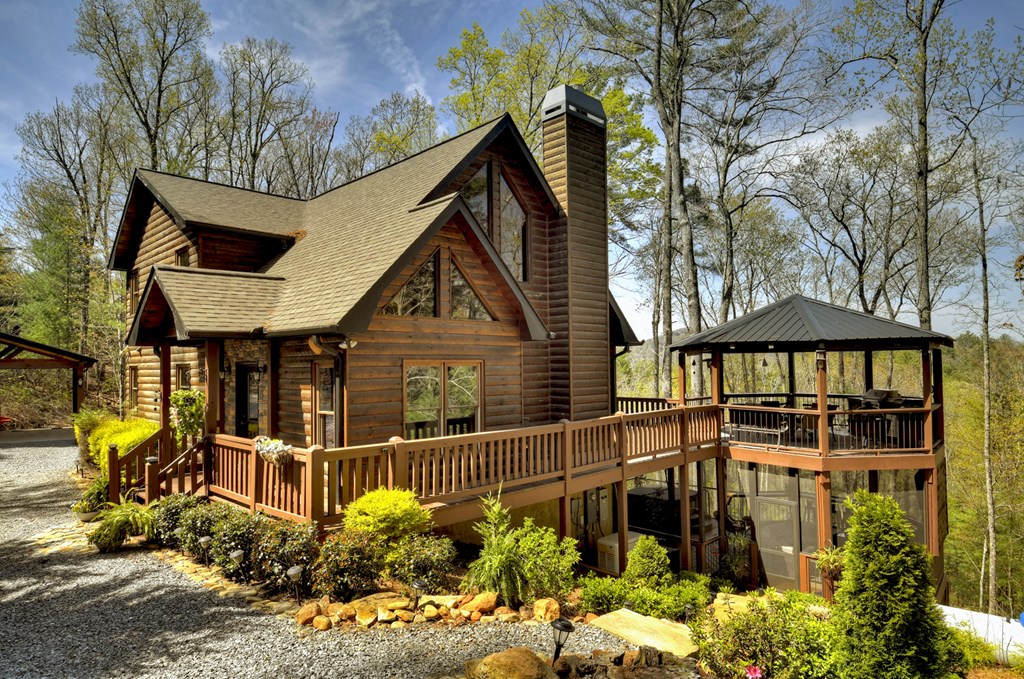 302 Indian Ridge Road Property Photo 3