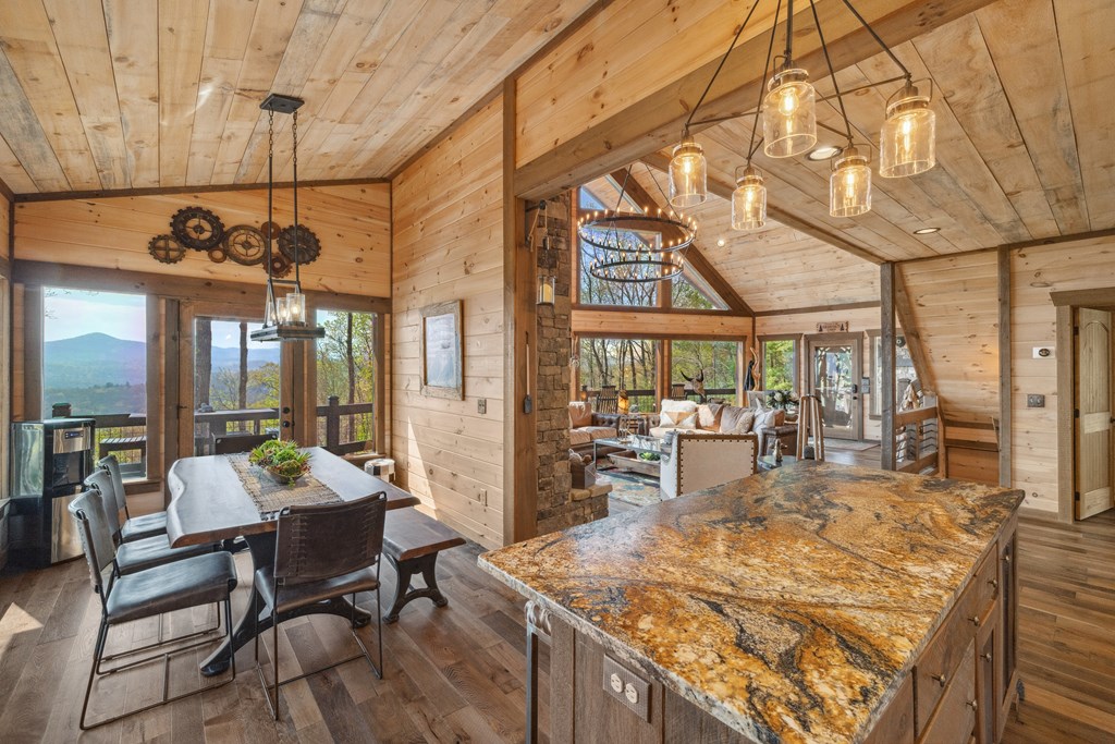 194 Blue Sky Overlook Property Photo 7