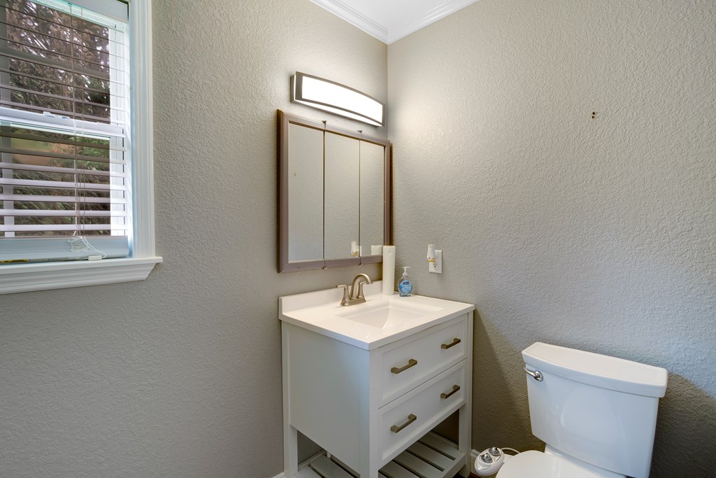 6487 Crooked Creek Road Property Photo 24