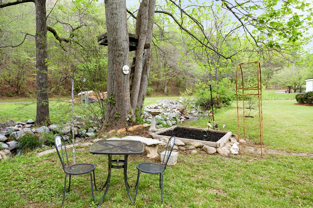 6487 Crooked Creek Road Property Photo 38