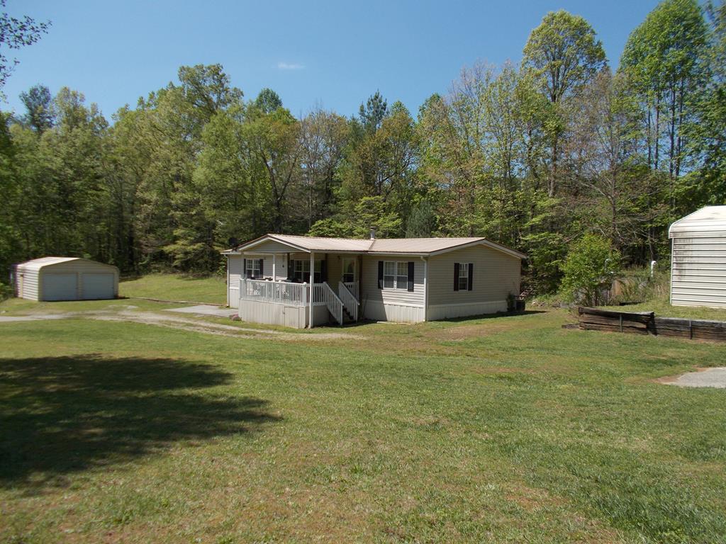 9441 Blue Ridge Hwy Property Photo