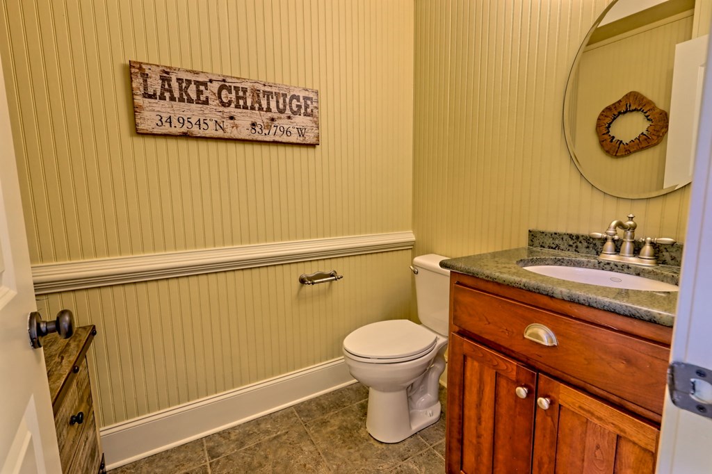 2265 Eastgate Drive Property Photo 13