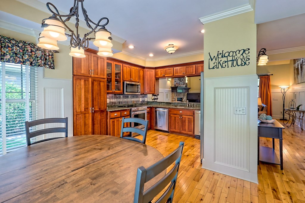 2265 Eastgate Drive Property Photo 32