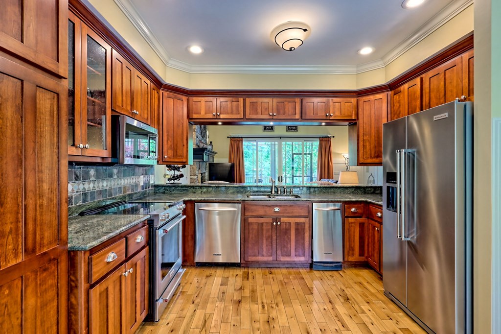 2265 Eastgate Drive Property Photo 34