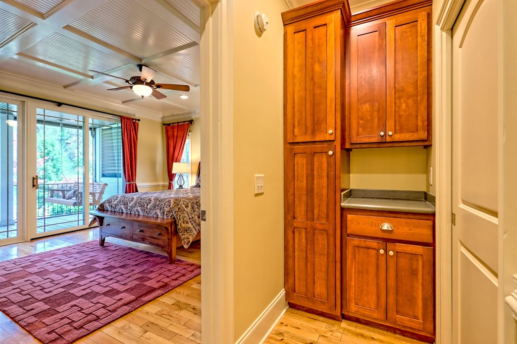 2265 Eastgate Drive Property Photo 36