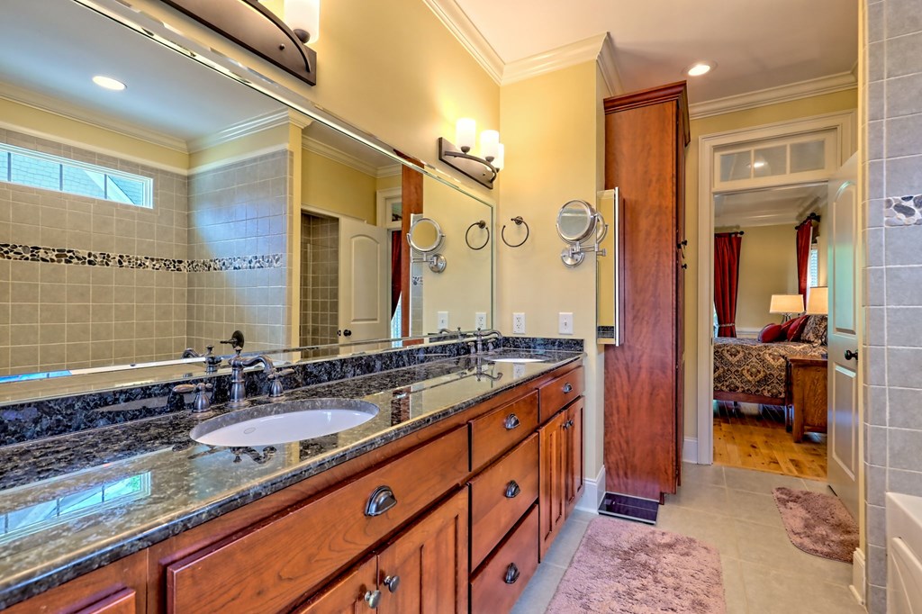 2265 Eastgate Drive Property Photo 45