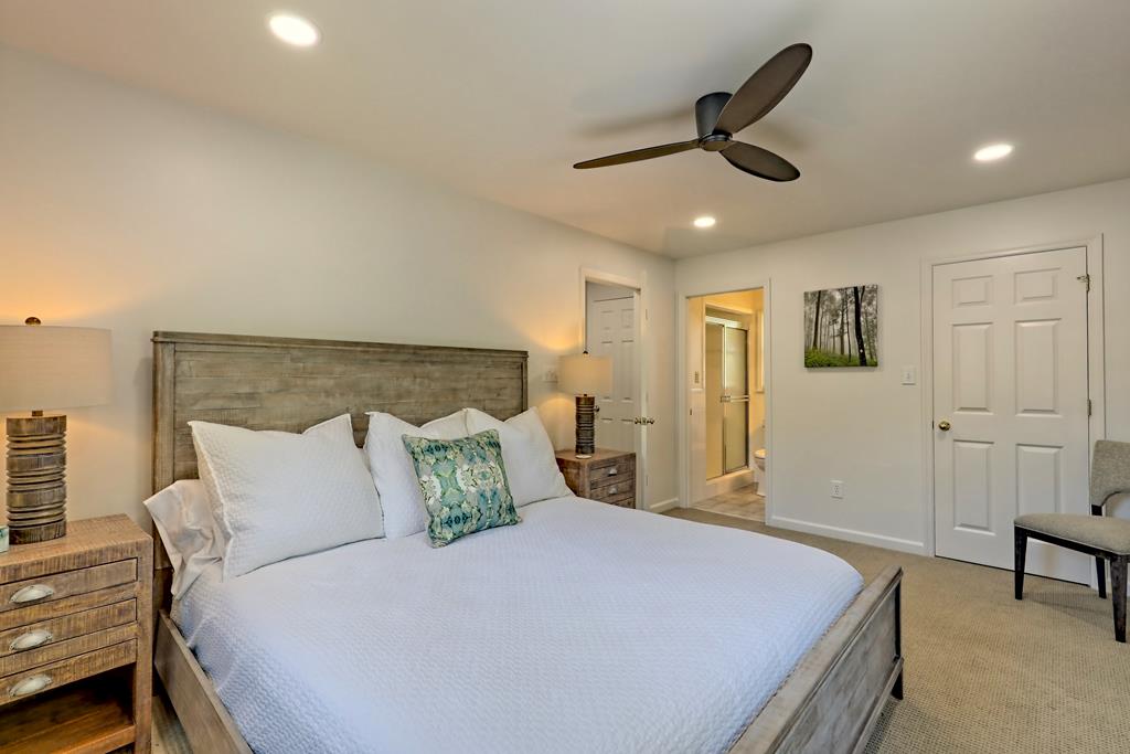 98 Licklog Crest Property Photo 36