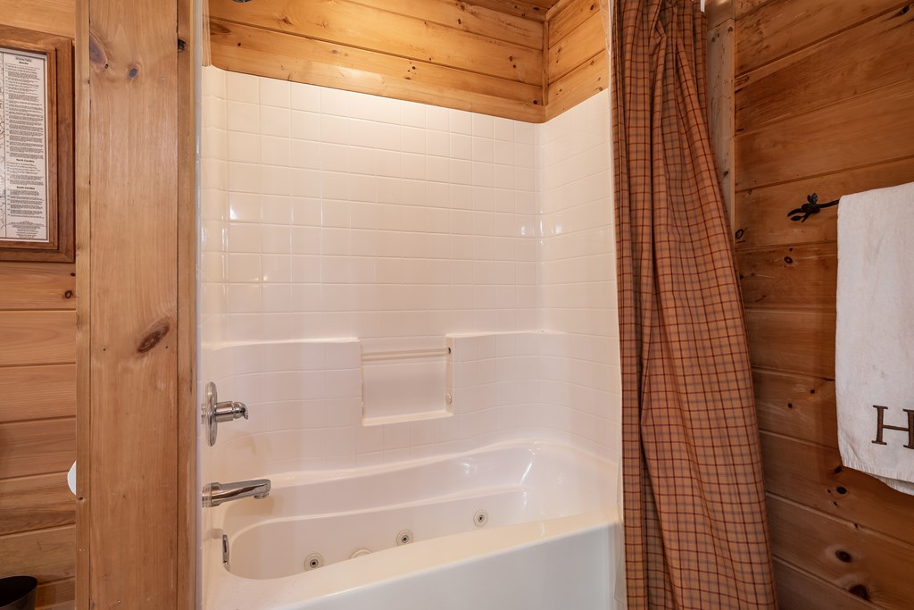 433 Spruce Circle Property Photo 34