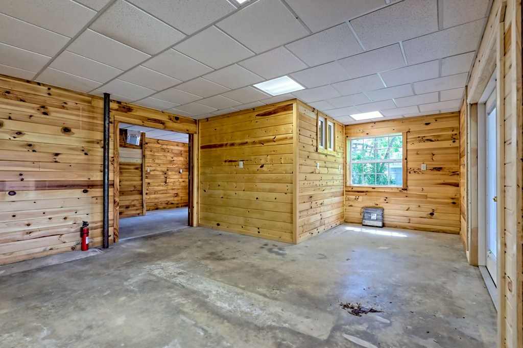 2403 Hidden Valley Road Property Photo 64