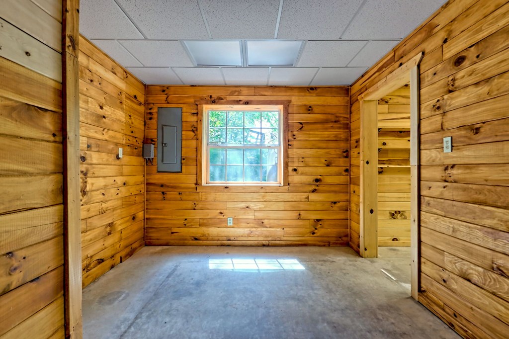 2403 Hidden Valley Road Property Photo 65