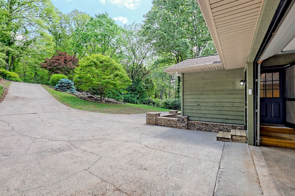 2403 Hidden Valley Road Property Photo 80