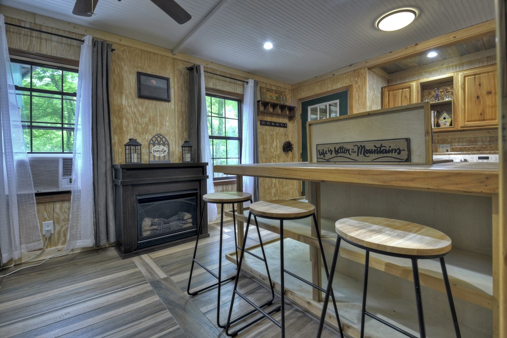 25 4th Street Property Photo 16
