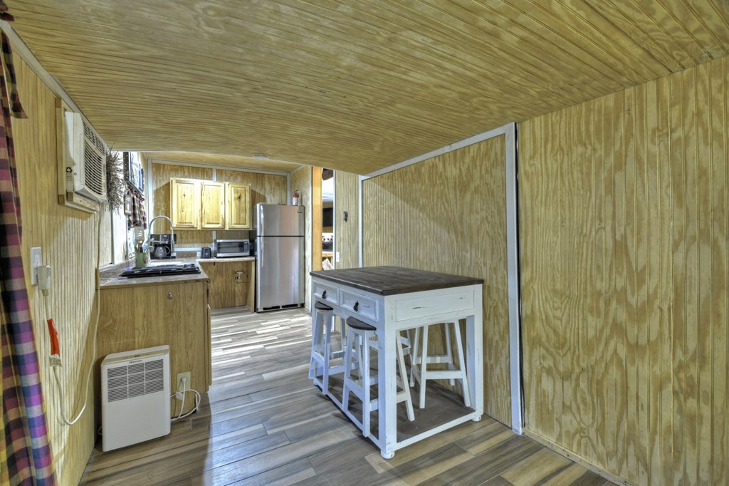 25 4th Street Property Photo 23