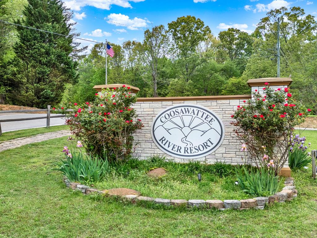 25 4th Street Property Photo 32