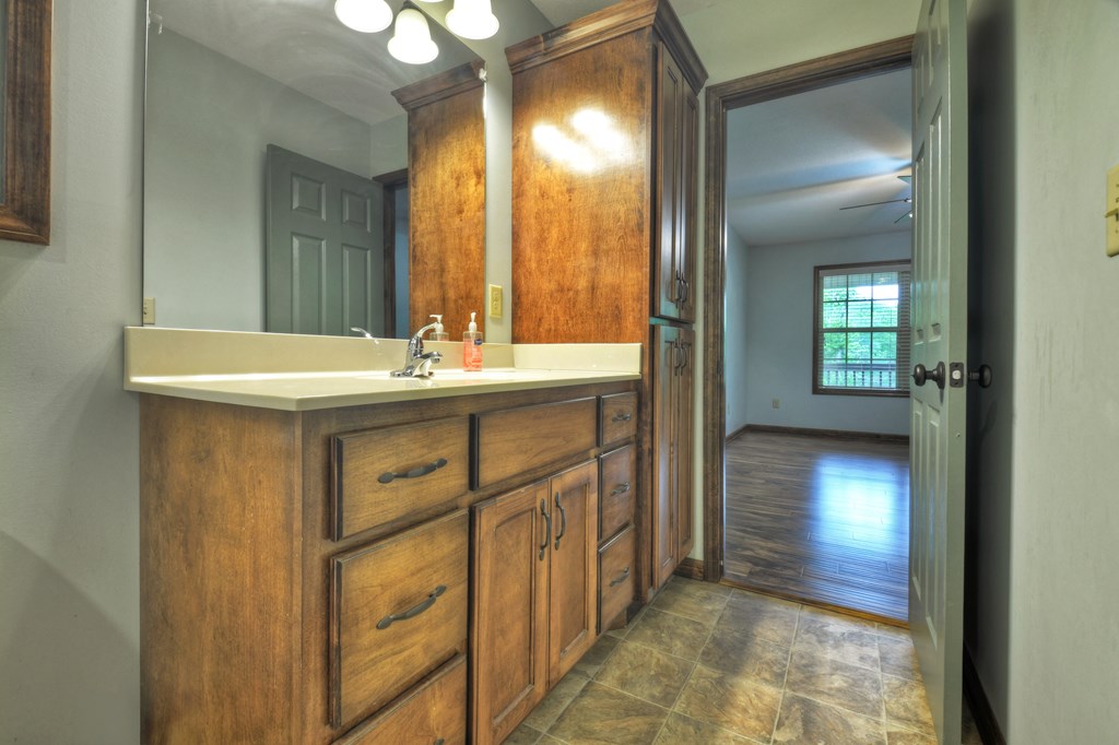 293 James Drive Property Photo 25