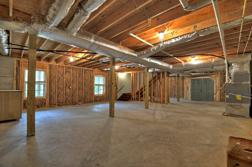 293 James Drive Property Photo 39