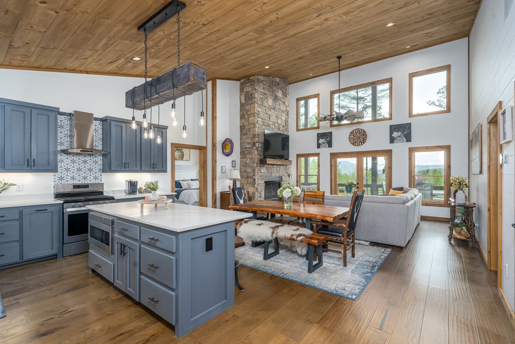454 N. Old Aska Road Property Photo 8