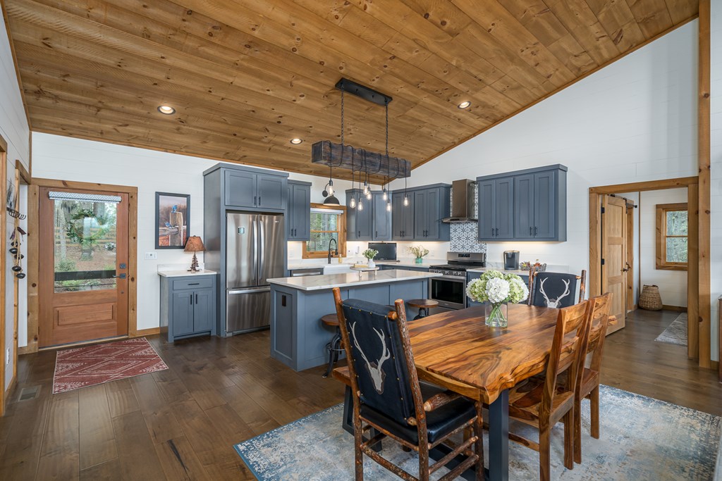 454 N. Old Aska Road Property Photo 14
