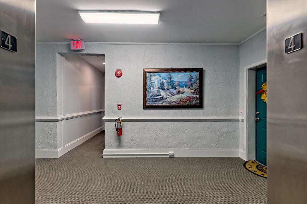 121 River Street Unit 4b Property Photo 6