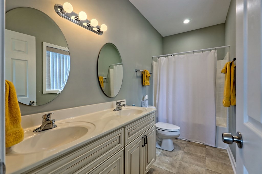 121 River Street Unit 4b Property Photo 27