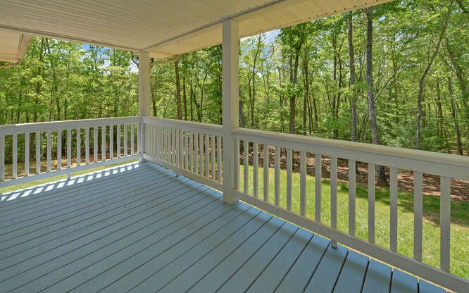 325 Honeysuckle Drive Property Photo 29